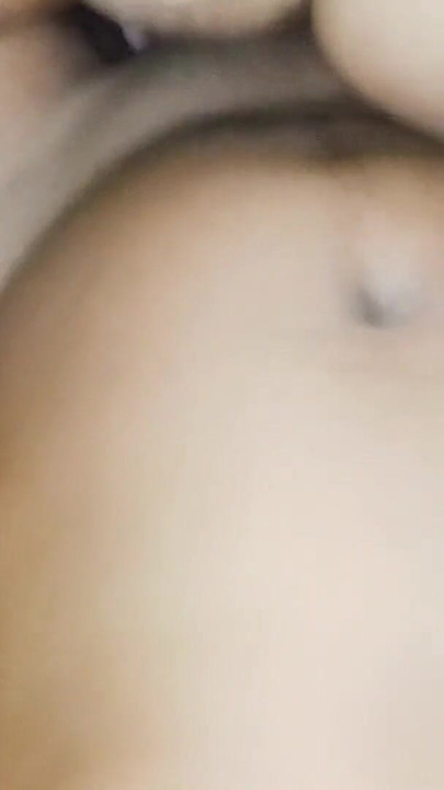 Uwiodłem piękną kobietę i poszedłem do jej domu w nocy i zerżnąłem ją. | Klip 1