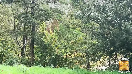 Venus, schöne brünette, liebt harten fick