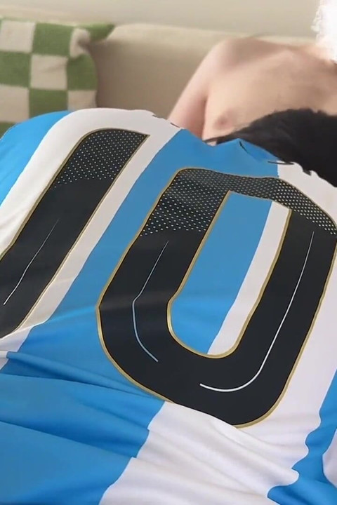Football Girl Shaking Ass Cheer up for World Cup