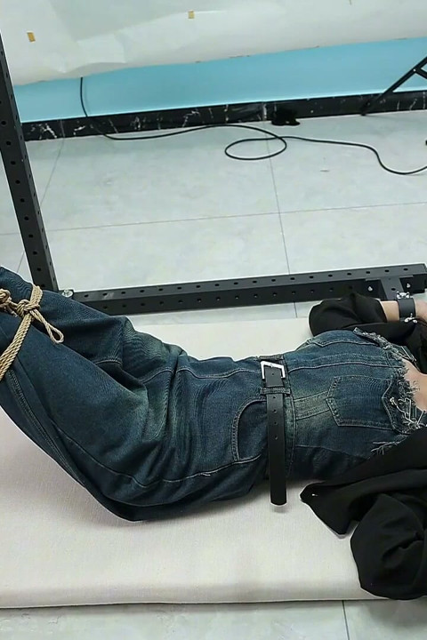 My Girlfriend Was Tied to an Iron Frame, Her Bare Feet Suspended and Tickled