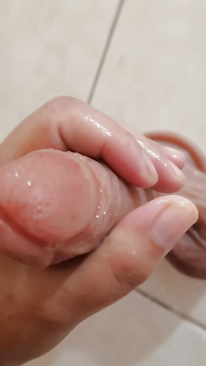 পিওভি তোমার বাড়া চুষছে