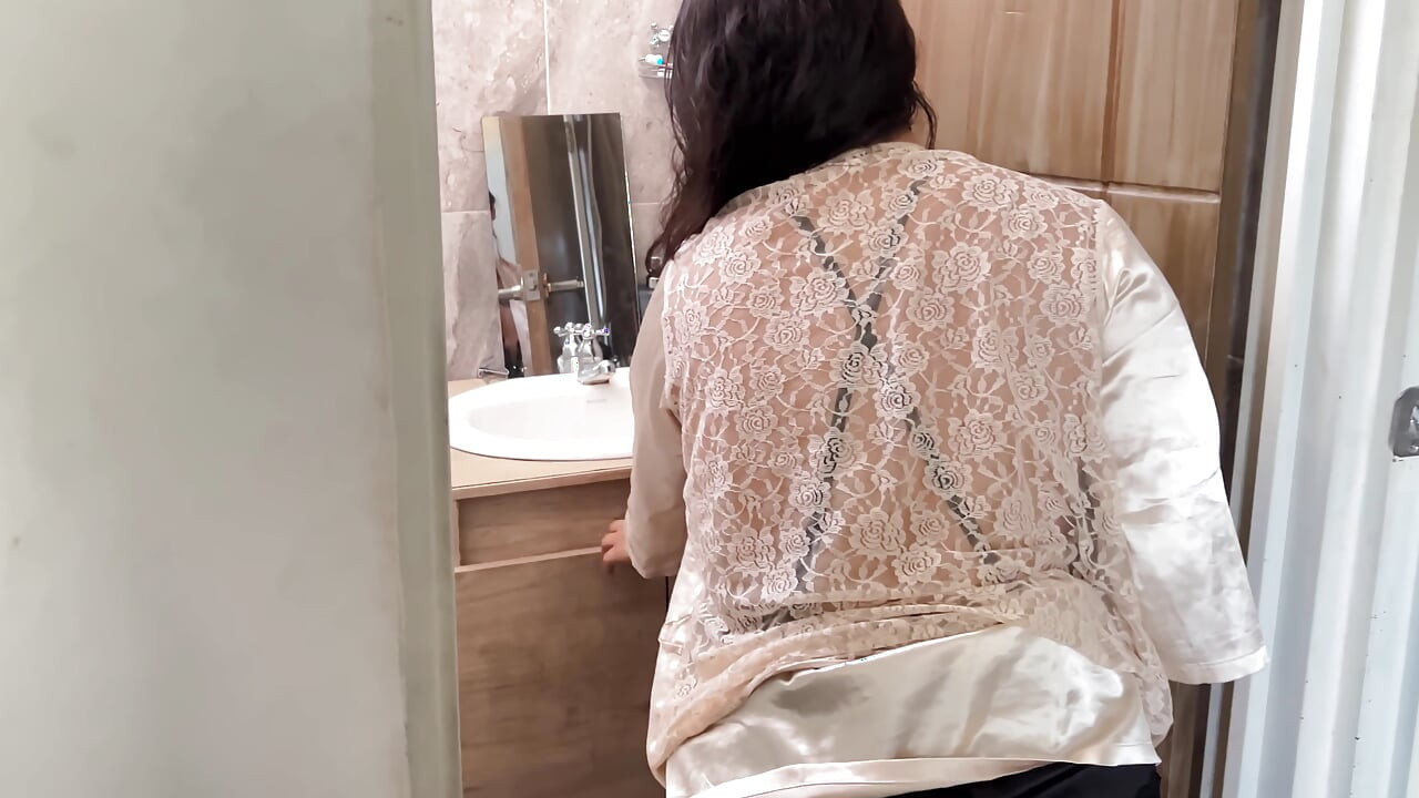 MY HOT STEPSISTER FUCKS ME WHILE I HAVE A DREAM ABOUT HER