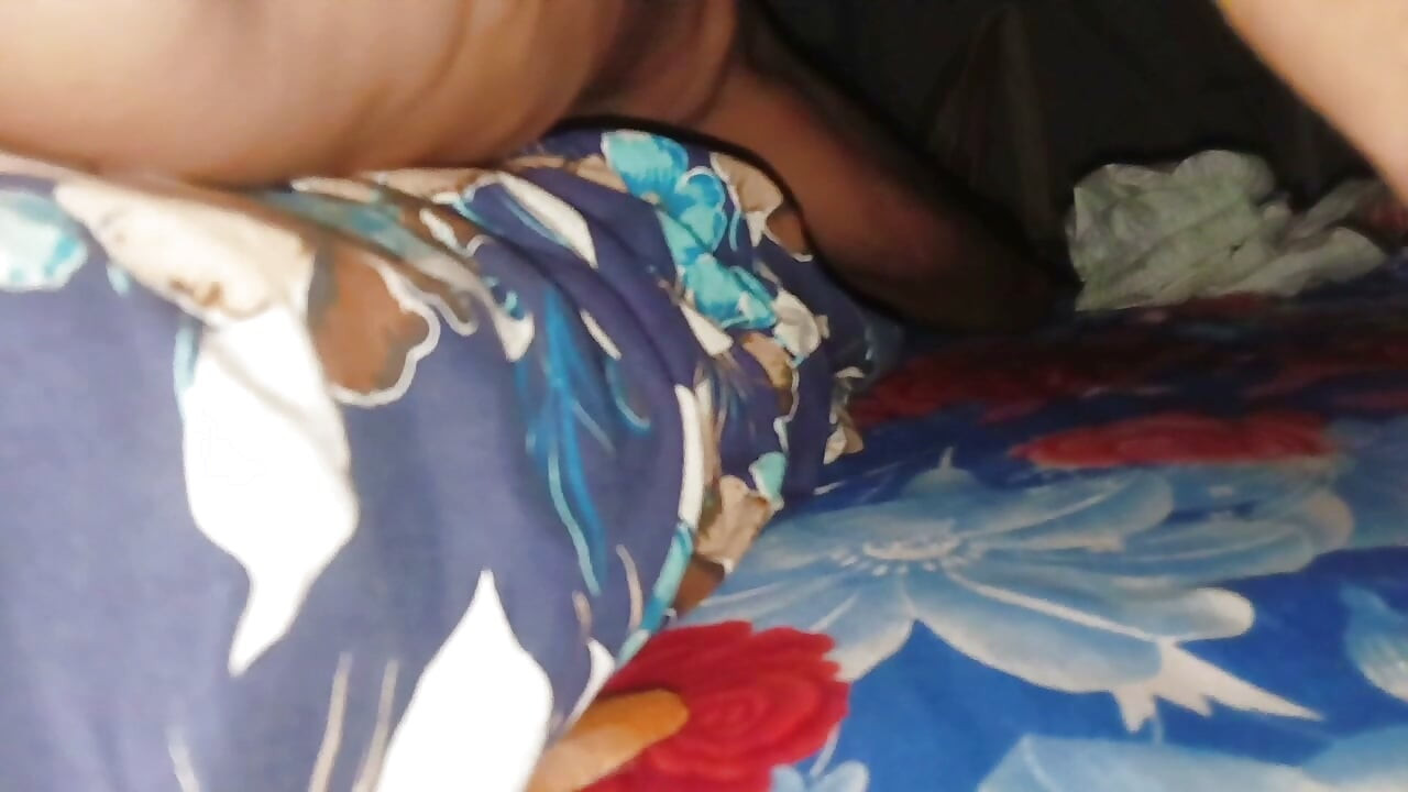Video viral de sexo de colegiala desi, video mms viral de sexo de colegiala india desi
