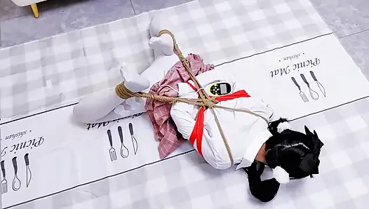 Sıkıntı içindeki kız bölüm 23