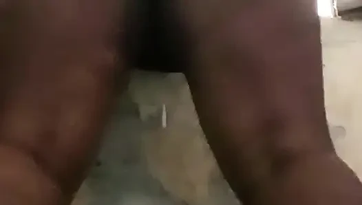 Rebolando meu rabo grande de ebony bbw