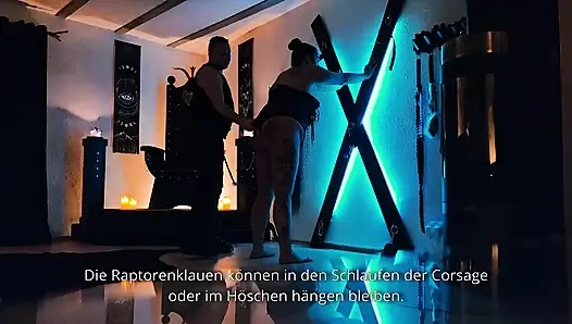 Flogger: Martyrius Raptor-Prototyp im Test (NSFW Version)