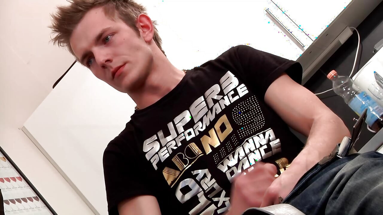 Calde mogli tedesche scopate in webcam