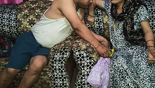 Bhabhi Ne Electric Man Ko Khurbuja Khlya Xvideo Romance