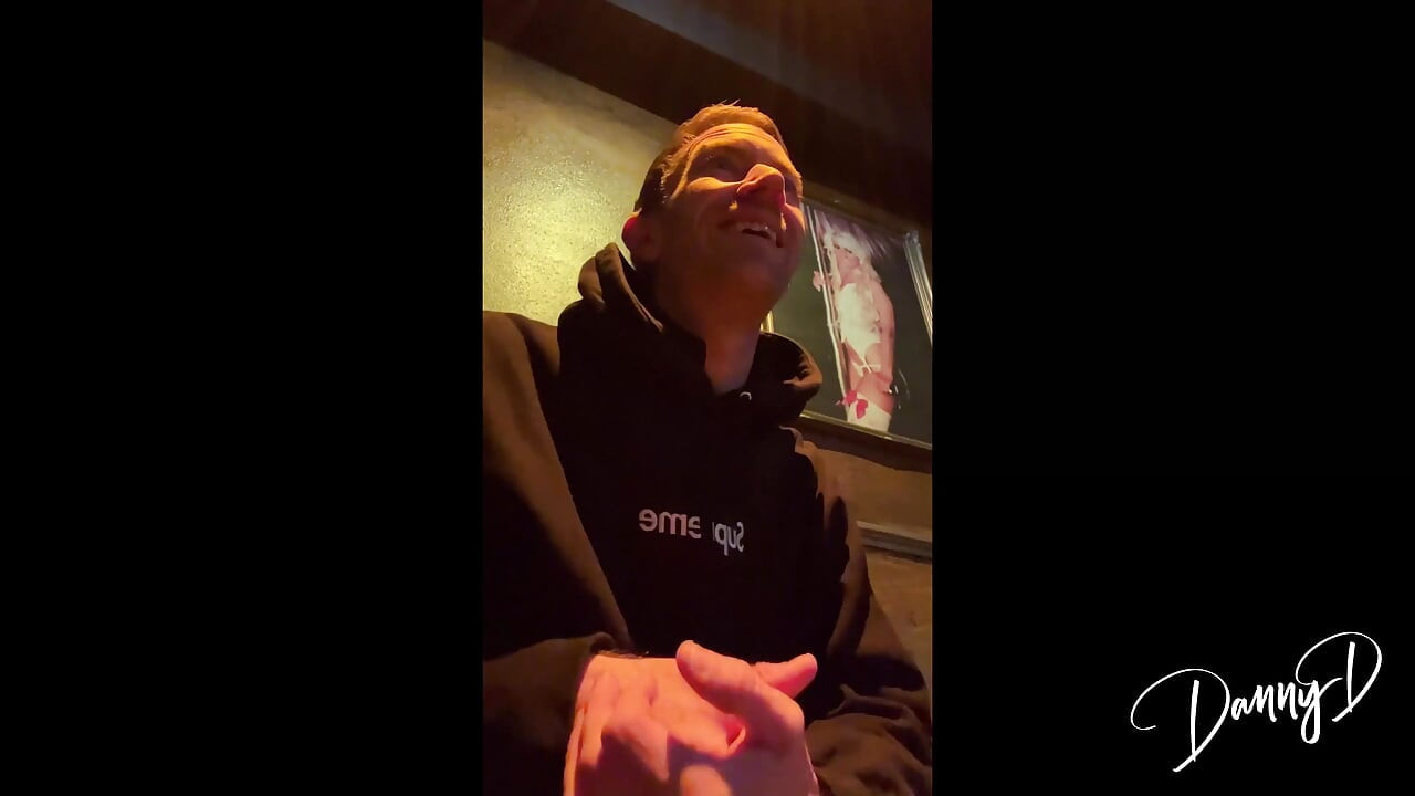 Cocorose Le Da a Danny Un Baile Privado Vip