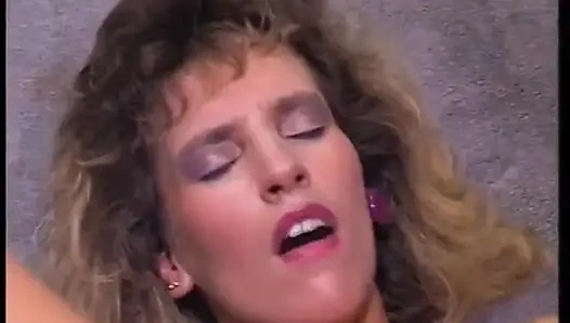 Milf vintage terangsang disodok