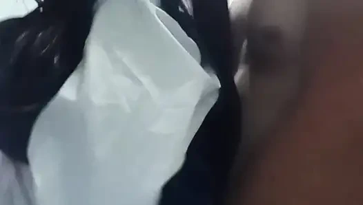 Горячая 18-летняя падчерица скачет на своем отчиме