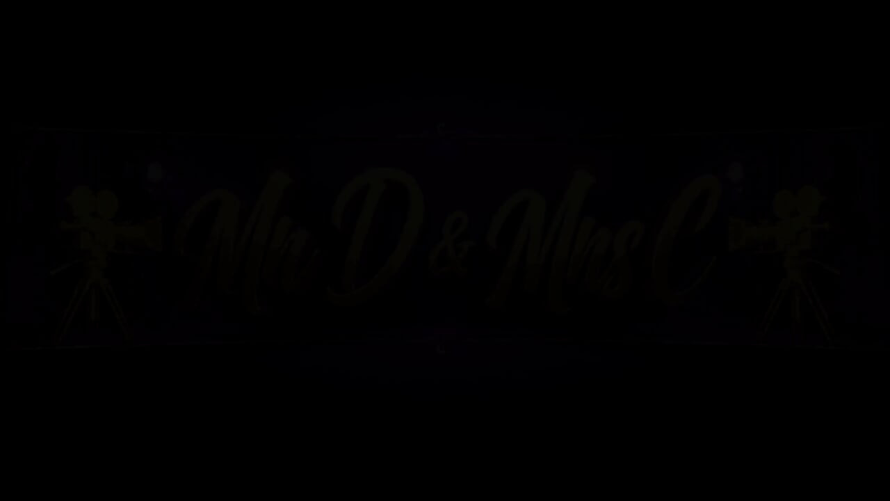 Vídeo extremamente quente de mim usando um vibrador para esticar minha jovem buceta apertada e bônus invisível imagens privadas