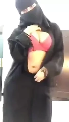 Niqab caliente