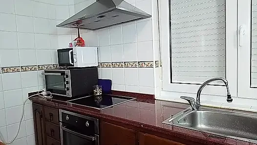 Erkek arkadaşımla seks yapmayı ve beni gerçekten sert sikmesine bayılıyorum