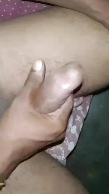 Me gusta ser esclava de mujeres. ¿Alguna mujer me hará esclava?