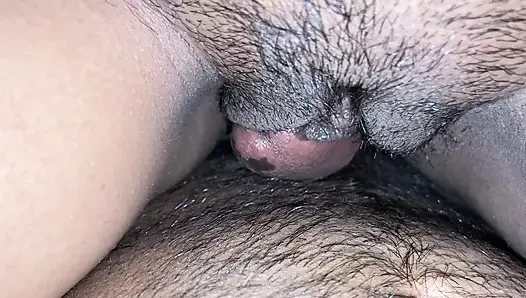 Meine stiefschwester lutscht aus versehen meinen großen schwanz am morgen volles hindi dirtytalk sex