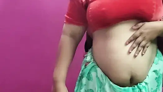 Ateşli tamil evli kadın komşusunu baştan çıkarıyor