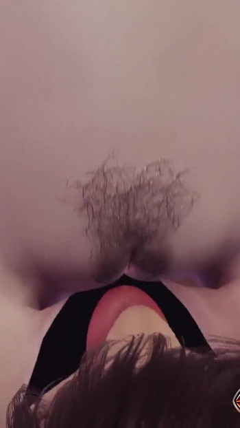 Zavodljiva vilenjakinja u 3D hentai - fingerovanje pičke, analno lizanje i prskanje mokre pičke | Klip 3