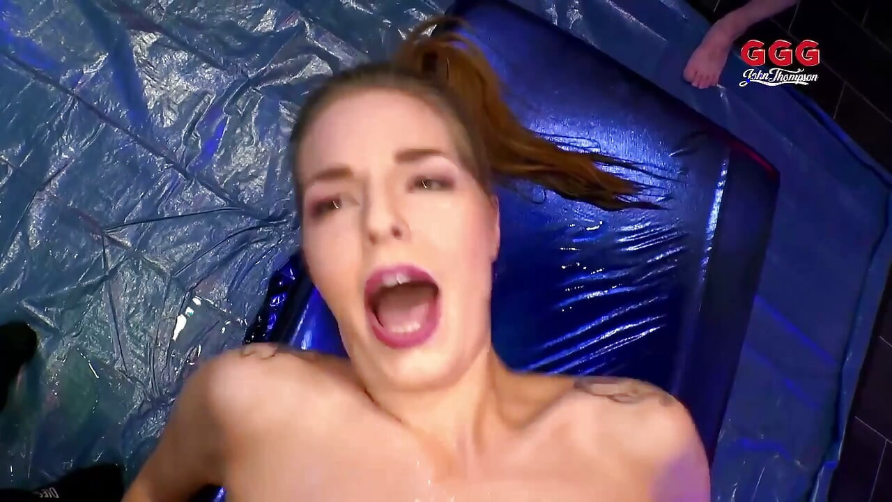 Bibi Swallows Cum in Extreme Ggg Bukkake Gangbang
