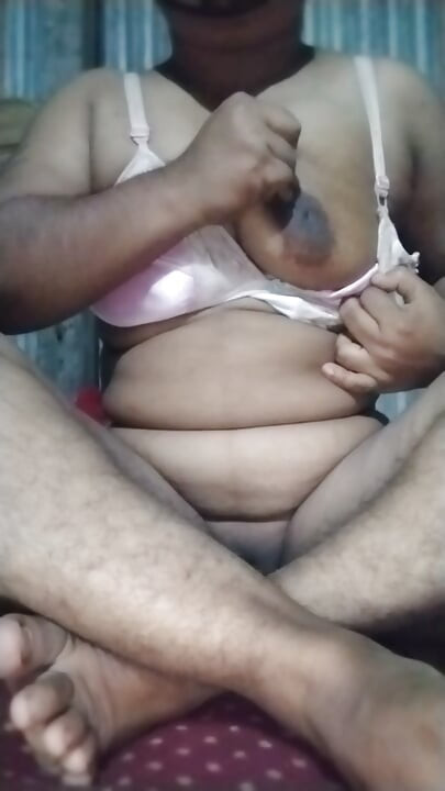 Sexy hungry bhabi masterbation Brinjal sex orgasm