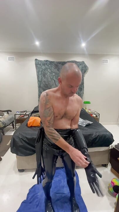Full Rubber Suit-up Commplete Latex Transformation