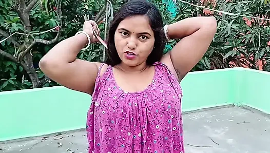 Loan emi ke Badle Bhabhi ji Ne Apne boobs pila diye or Lund ka pani bhi pinliya