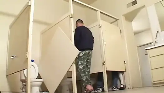 Pelacur hot ini dientot habis-habisan sama kontol besar!! - Vol. 05