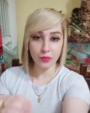 MARROCAN BLONDE DOCTOR