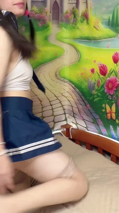 Hana imut ngentot pantat pakai baju sekolah | Klip 1