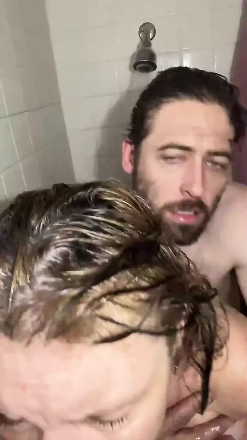 Suckin n fuckin in the shower