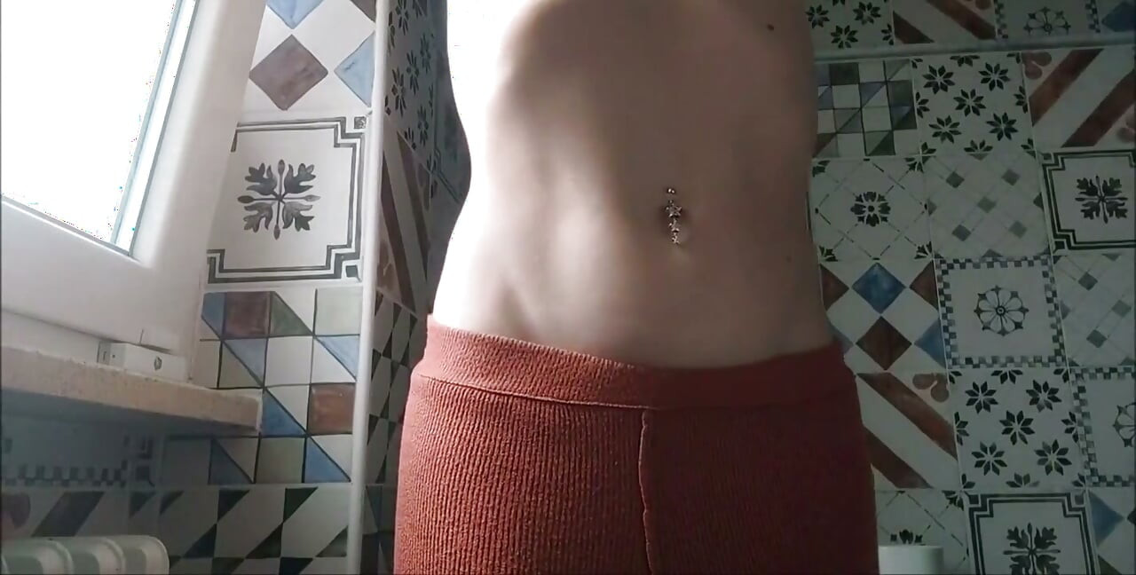 Chantal Channel Needs a Tampax!