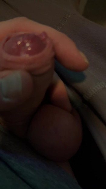 独自一人欲火中烧