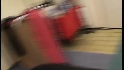 Di Balik Pintu Jerman Kacau Dengan Rajin - Film Lengkap