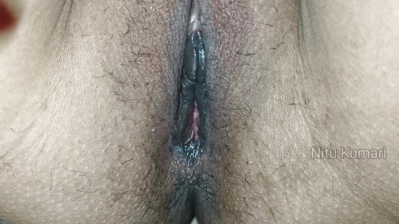School girl ko room me ugali karti garam kar diya boli land jaldi dal do na