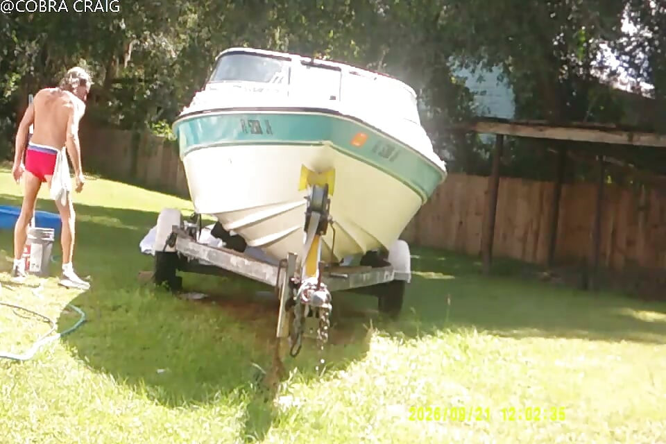 9-21-26 COBRA STARTS THE BOAT THE WHOLE TIME BIT CH ING THE LADY NEXT DOOR IS A HI IQ MORON AND THE LOVE BUGS.