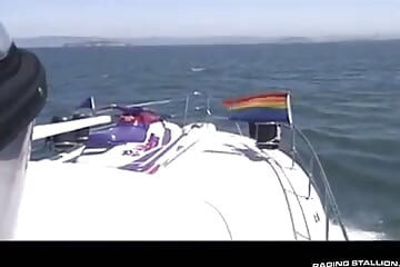 포르노 스타가 태어났습니다
