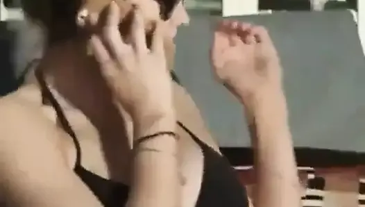 Alexandra daddario sexy boobs