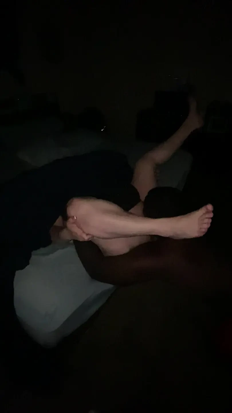 我射在一边太深了，吃了阴户