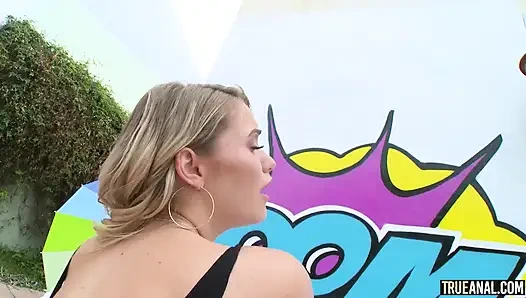 True anal - pantat bahenol mia malkova dientot habis-habisan sampai lubangnya menganga lebar