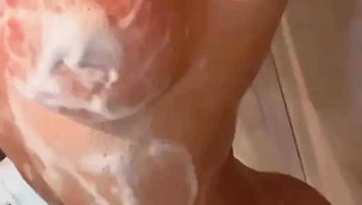 Her esneyen kaslı götte mutlak güç