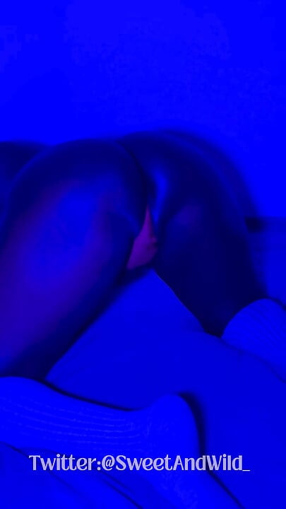 Neon-tanga, dicker arsch &dildo: Du wirst das pOV nicht vergessen