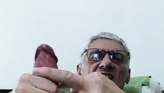 Büyük sünnetsiz mastürbasyonum