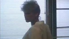 Amber lynn, john leslie dalam video seks retro yang menakjubkan dengan john
