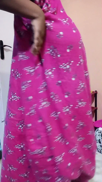 Bigboobs indian aunty dance video