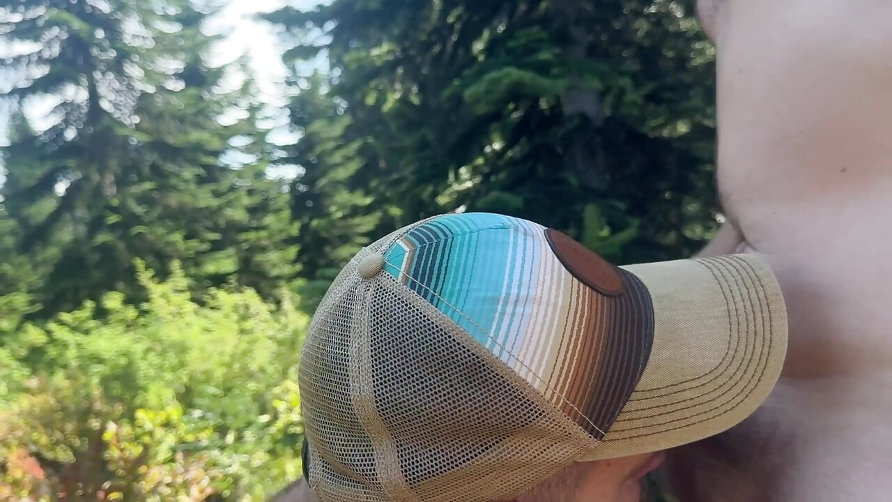 Cruising the woods - outdoor blowjob