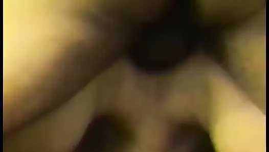 Pejantan hitam meniduri kontol panas mengisap istri pantat besar di memeknya yang sempit