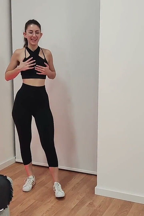 Free Striptease Fitness Girl in Yoga Pants Big Ass Pussy