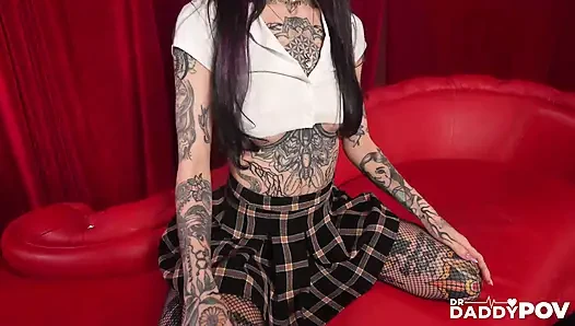 Tattooed Hottie Bella Lioras Desires Fulfilled By The Doctors Expertise