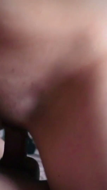 Sexo en una tienda de campaña con una chica caliente y corrida en sus tetas | Clip 1