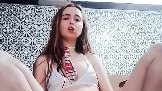 Горячая студентка